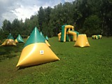 спортивное поле 